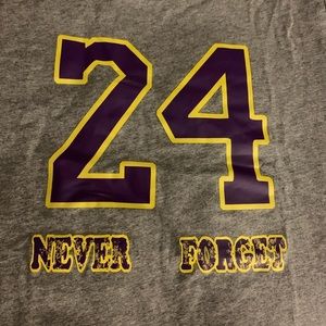24 NEVER FORGET - KOBE BRYANT